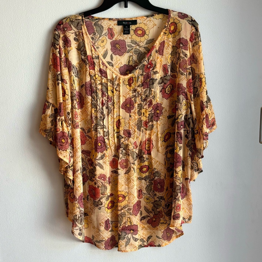Style & Co Size XL floral pleated blouse